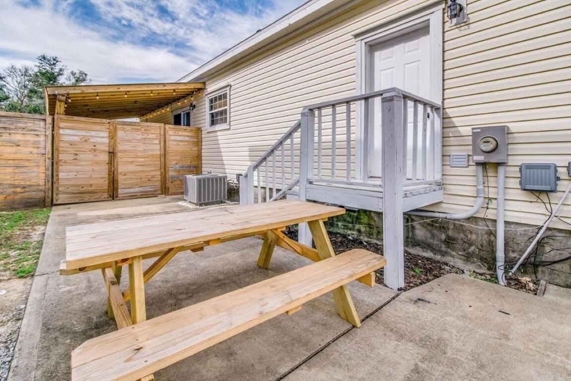 Cam'S Coastal Cottage- Nas Pensacola, Close To Beach Exterior foto
